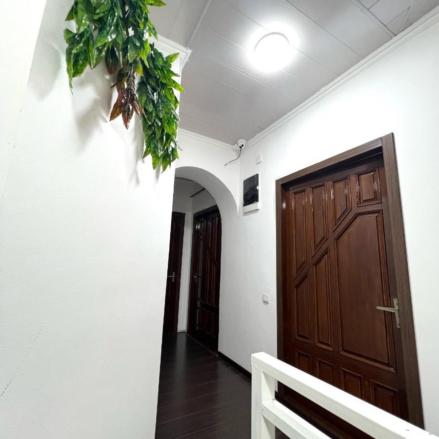 Abs Guest House Osh Εξωτερικό φωτογραφία