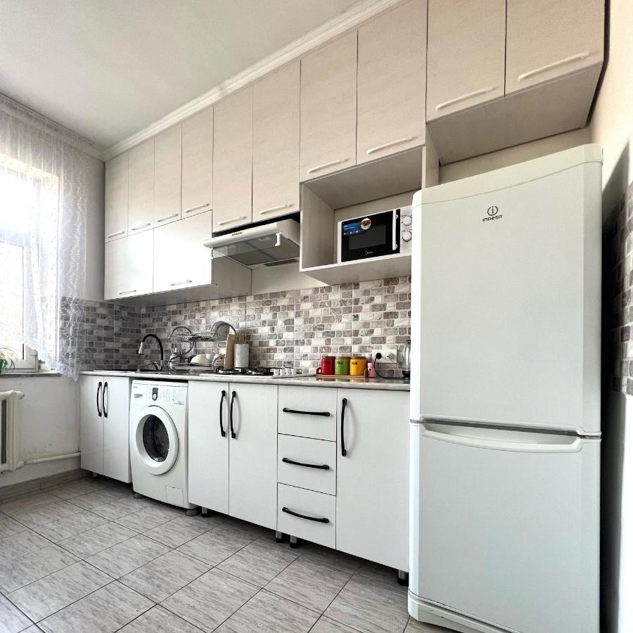 Abs Guest House Osh Εξωτερικό φωτογραφία